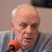 Romancierul portughez António Lobo Antunes. Sursă foto: Wikipedia